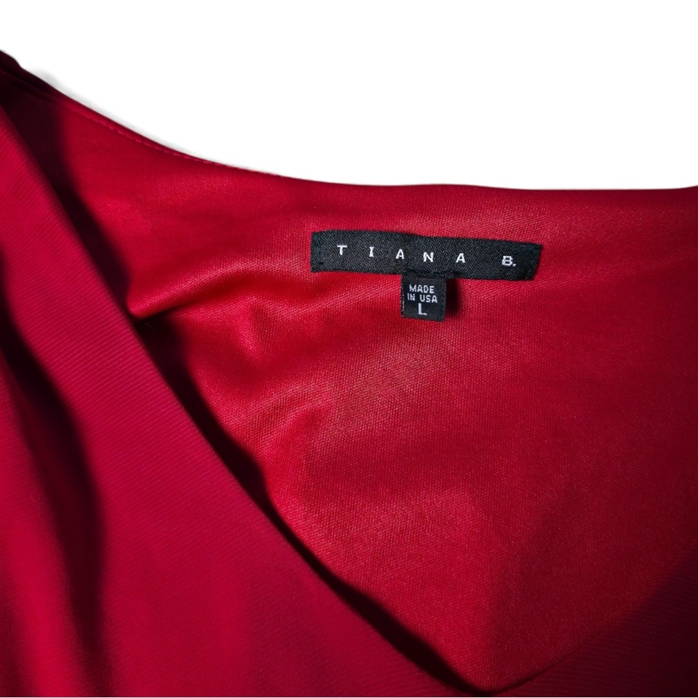 Tiana B. Ruby Red Cap Sleeve V-Neck Maxi Dress with Embellished Waist - Size L - Picture 3 of 3